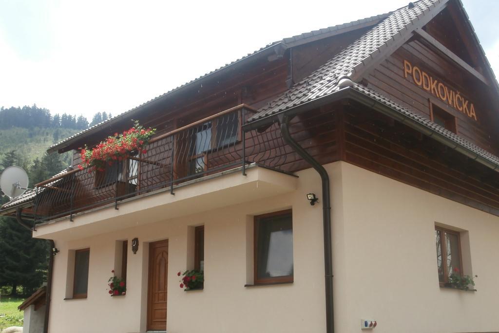 Apartmany Podkovicka Pavčina Lehota المظهر الخارجي الصورة